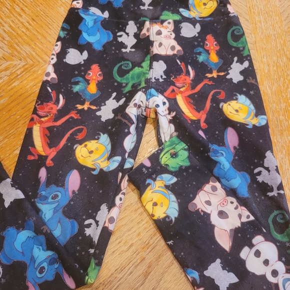 Disney Other - Disney animal themed leggings